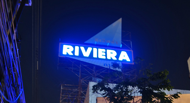 riviera_01